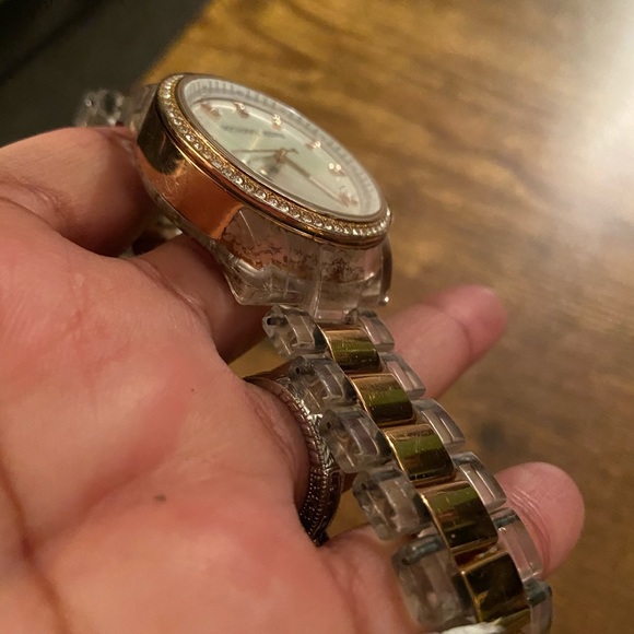 Michael Kors watch - Picture 4 of 6